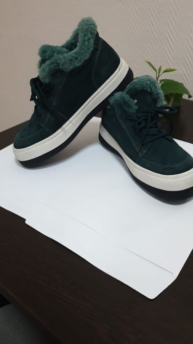 Продам сапоги замшевые 39 размер