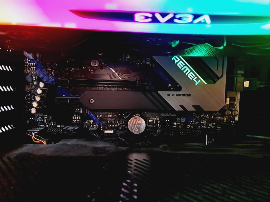 Мощен Компютър Ryzen 9 5900X/ 64GB RAM /RTX 3070 / 2TB NVme