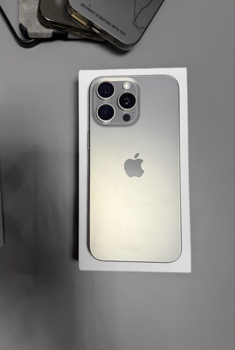 Iphone 15 Pro Max 256 GB Natural Titanium