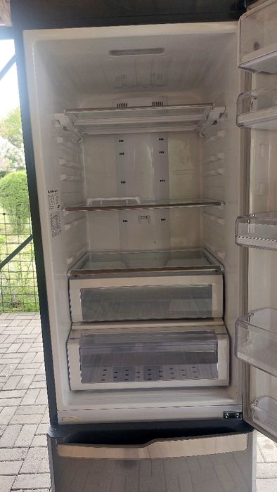 Продам холодильник!