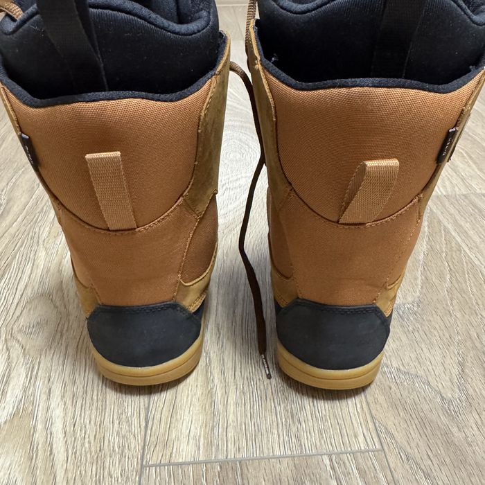 Нови сноуборд обувки Deeluxe Footloose