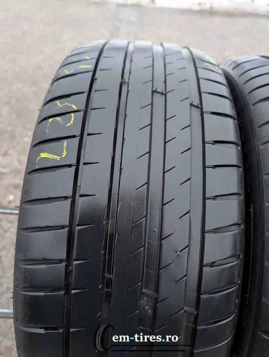SET 2 Anvelope Vara 225/45 R19 MICHELIN Pilot Sport 4 96W