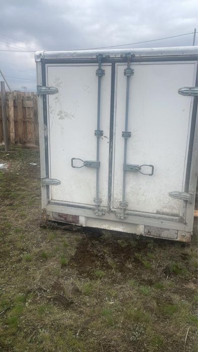 Изотермическая будка ( термобудка)