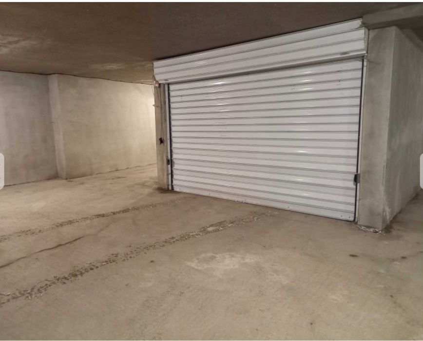 Дава се под наем Гараж / Паркомясто в София, Стрелбище - 15 кв.м за 178.5 € - Снимка #1