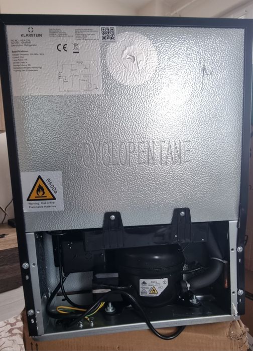 Хладилна витрина Klarstein 33L