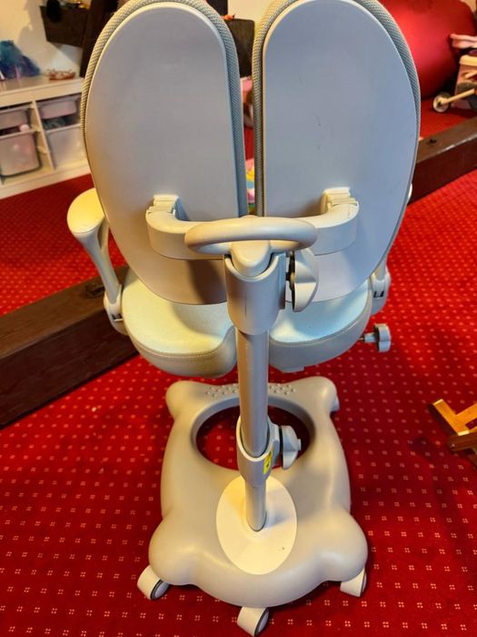 Scaun birou ergonomic pentru copii Kring Mike, spuma cu memorie -A-