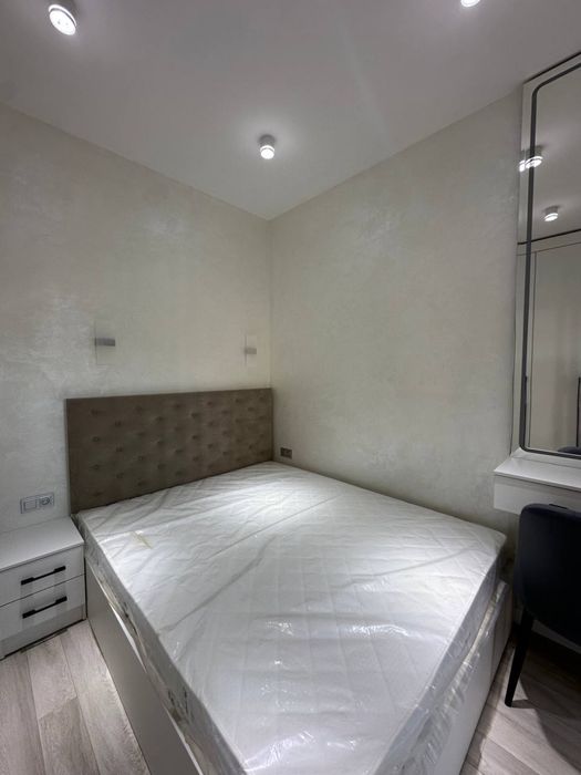 Сдаётся 2 комнатная на максима горького