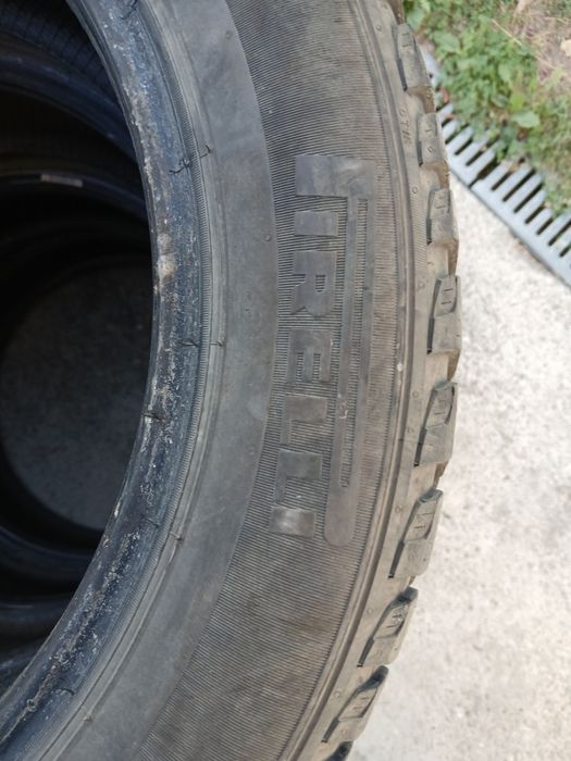 Cauciucuri iarna 185/60/16