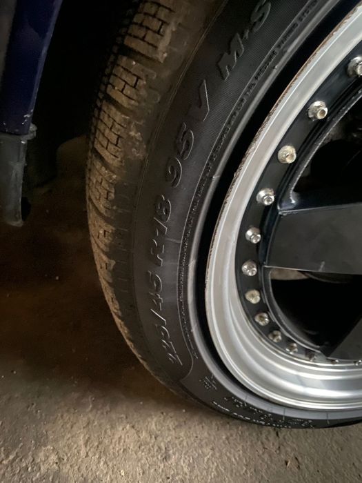 Продаю диски R18