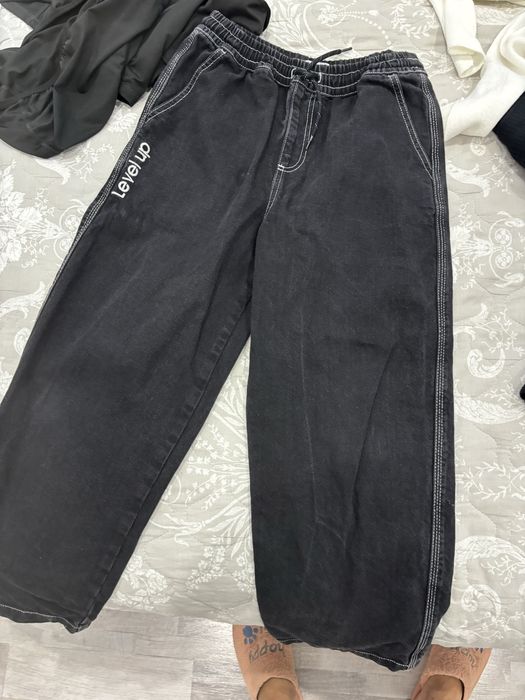 Отдам на возраст 10-11 лет