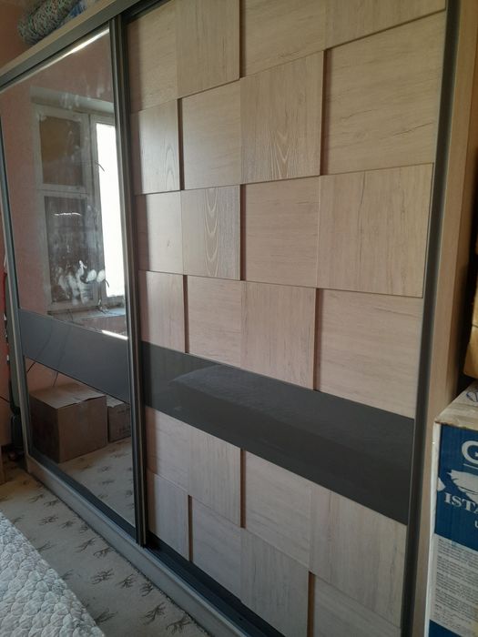 Продаётся спальный гарнитур Аван