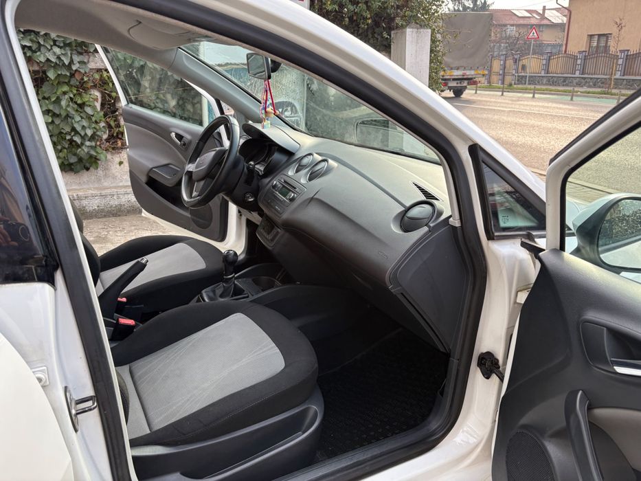 Seat ibiza -2013 -1,6 Tdi 105 cp