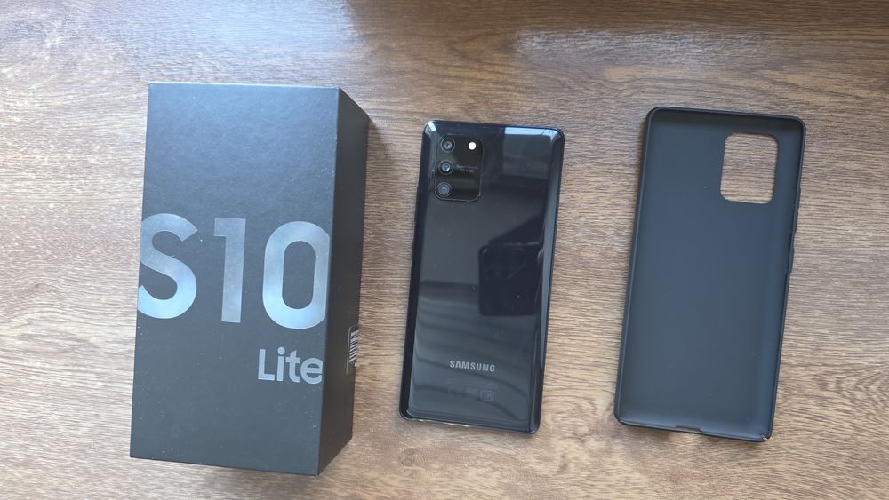 Продаётся Samsung S10 Lite Black