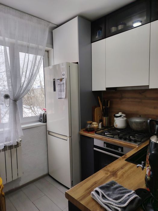 Продам 3 комнатную Черемушки 19500
