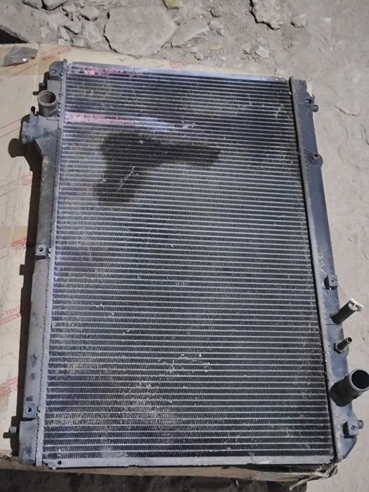 Радиатор Лексус кроссовер