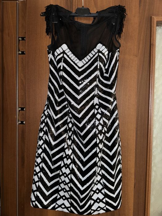 Rochie cu paiete Guess