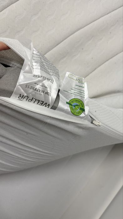 Saltea groasă + topper din spumă cu memorie – confort premium