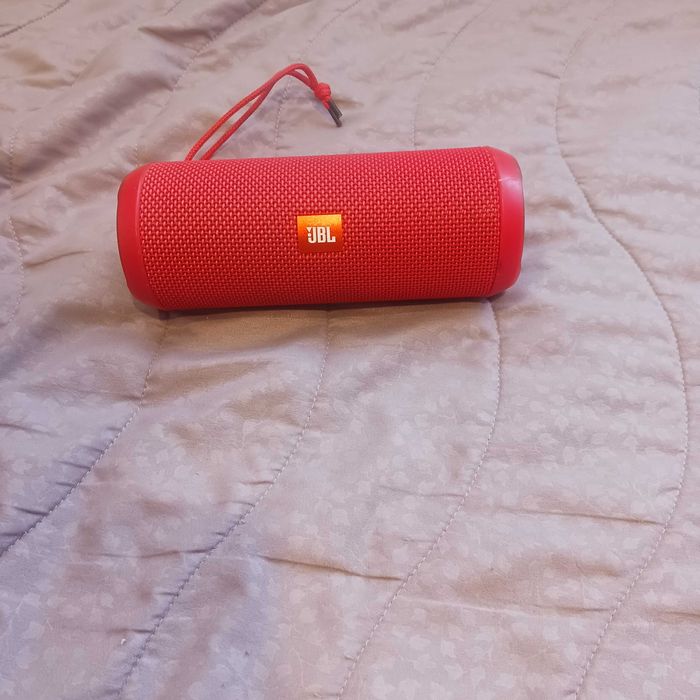 Jdl колонка flip 3