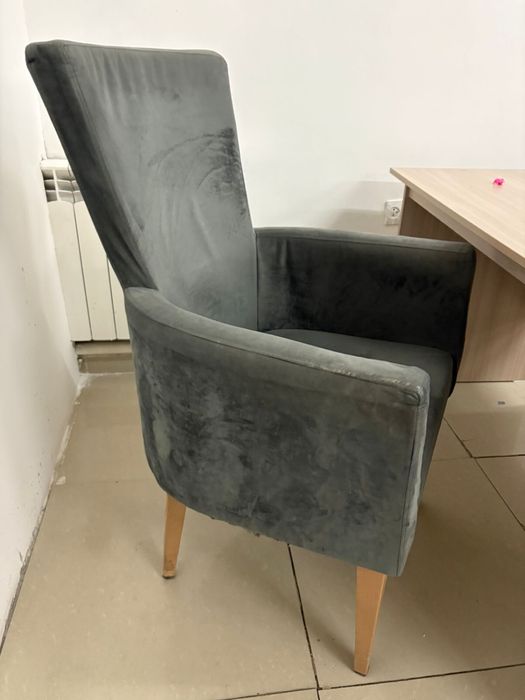 Офисные столы стулья