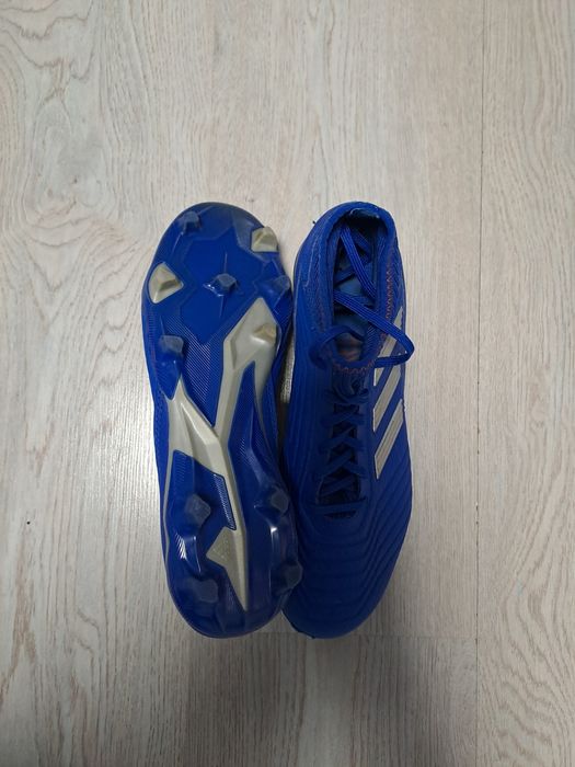 Футболни бутонки Adidas Predor X