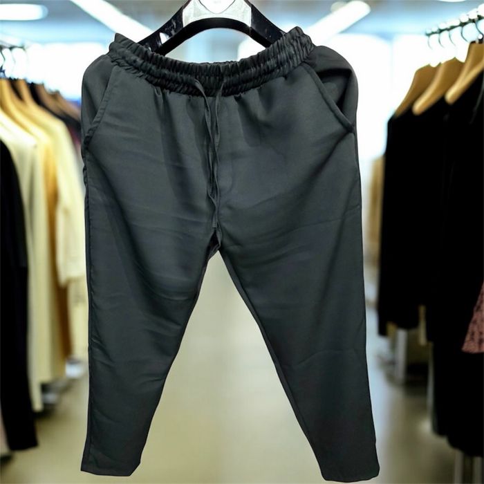 Pantaloni Casual/eleganti calitate superioara!