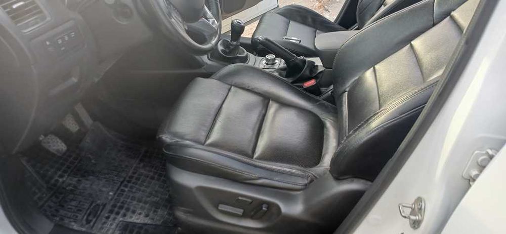 Portiera Mazda Cx5 Prag Mazda Cx5 Oglinda Cx5 din dezmembrari MazdaCx5