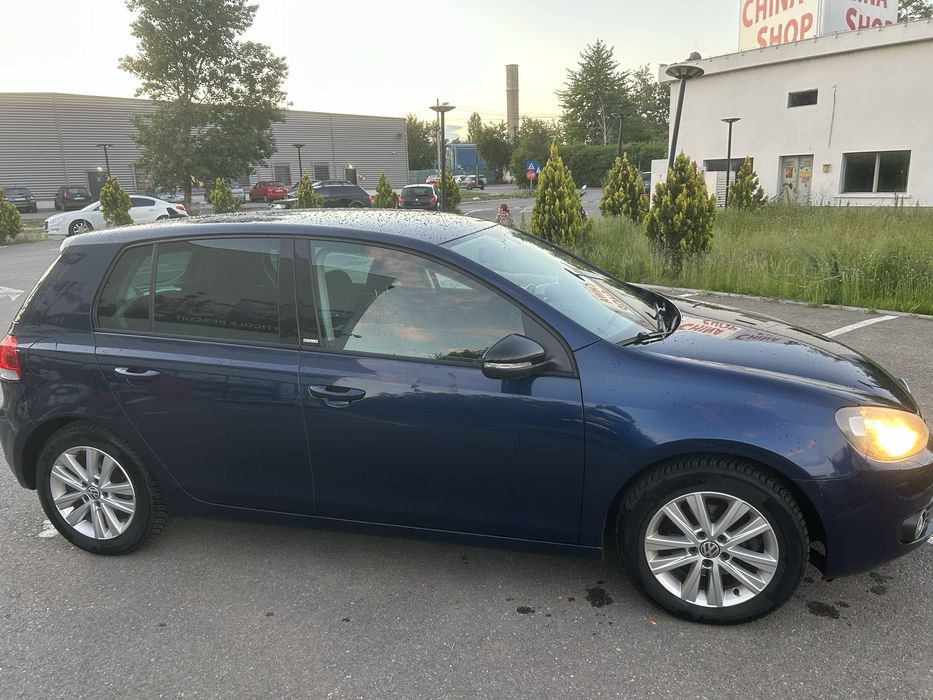 VOLKSWAGEN Golf 2011
