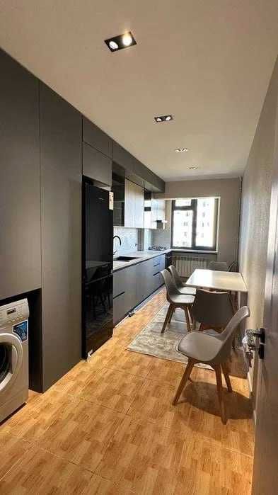 Срочно Продается 3х ком Айбек Мирабадский р-н авторским р-м !