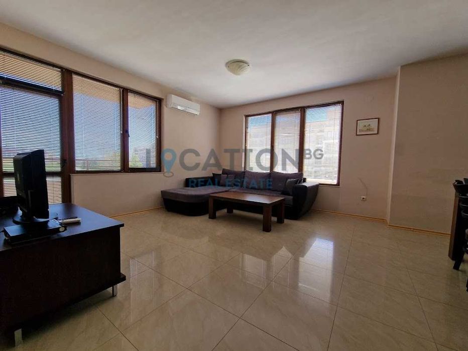 Продава се Тристаен апартамент в Варна, Център - 140 кв.м за 636 €/кв.м - Снимка #2