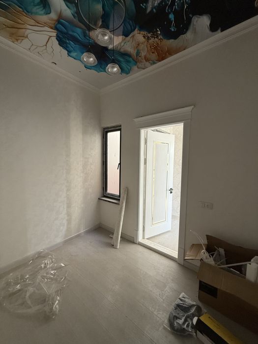 Uchatska 38.800 tayyor uy 1 sotix