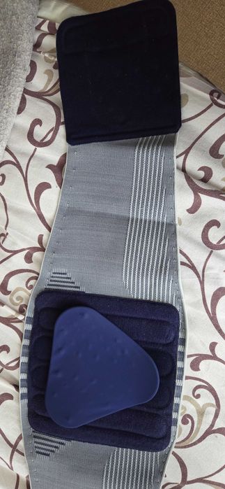 Стабилизиращ колан за лумбални прешлени при дискова херния и болка