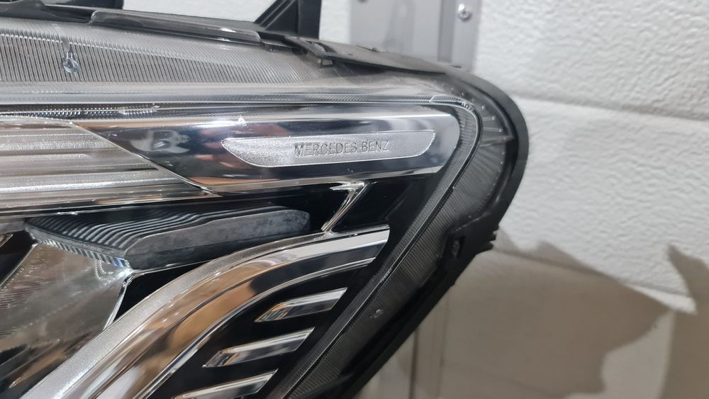 Far stanga dreapta full led Mercedes Sprinter W907 W910 Led Hight Perf