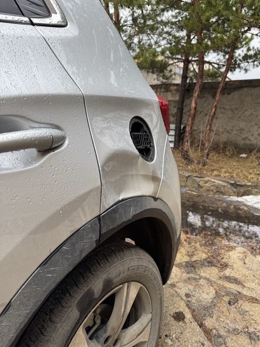 Автомаляр-костоправ