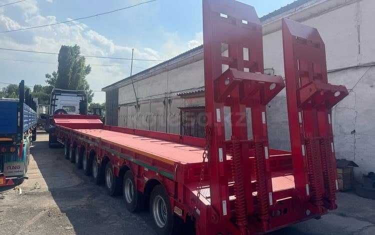 Полуприцеп тяжеловоз низкорамный FELIDA 100 тонн