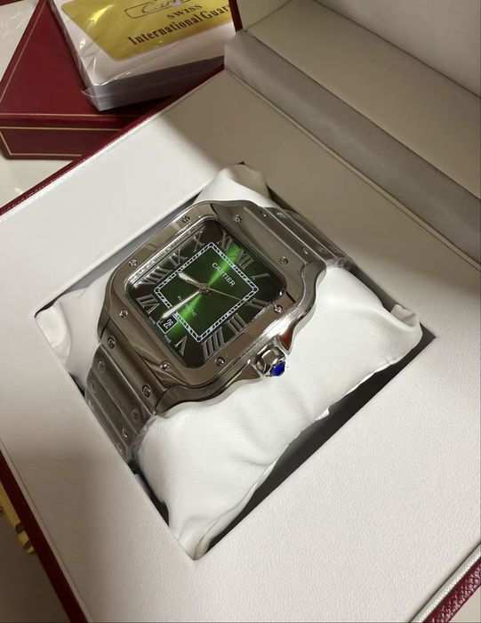 Cartier Santos.
