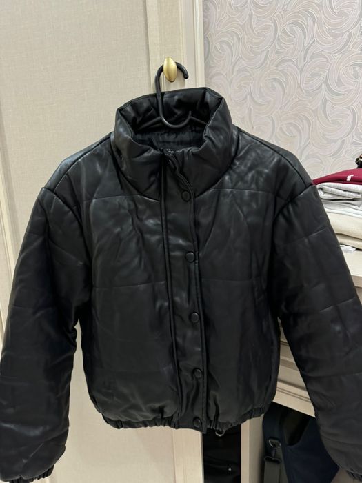 Куртка кожаная  черный