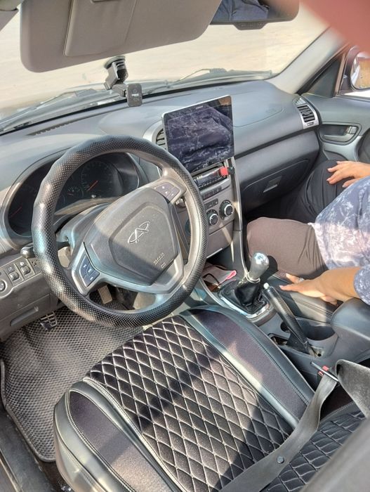 Продам машину 2012 года