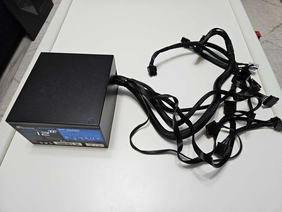 PSU Sursa premium Seasonic 550W 80+ Bronze