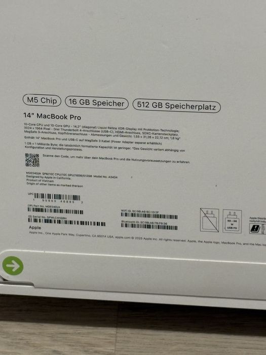 Macbook pro 14, M5, 512gb, sigilat, garantie 12 luni