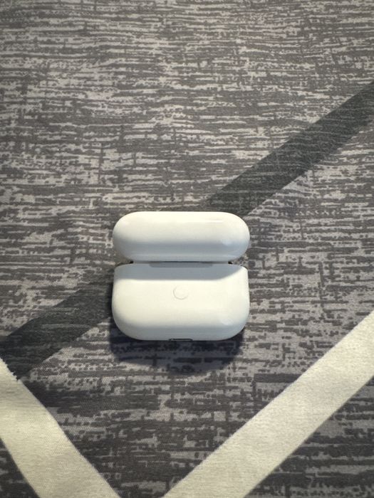 Căști wireless noi