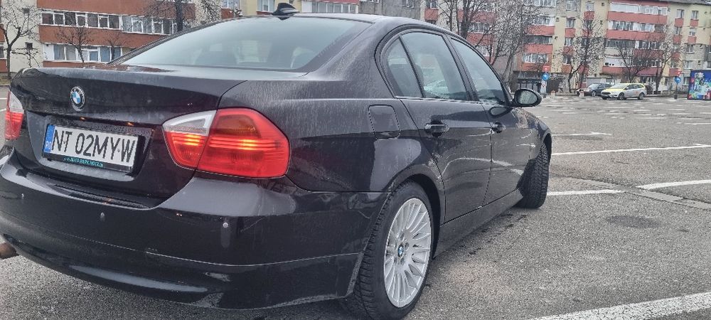 BMW E90, 2006,benzina 150 cp N46