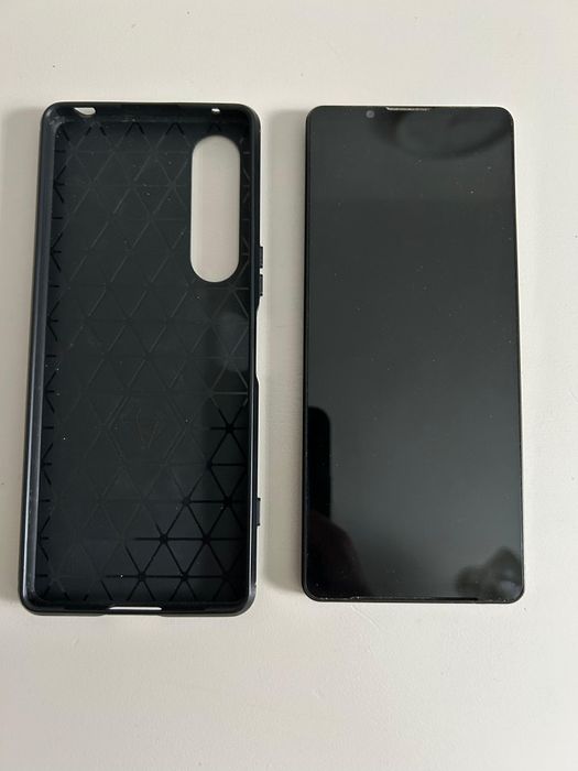 Vând Sony Xperia 1 V dual sim, 12 GB RAM, 256 GB, 5 G