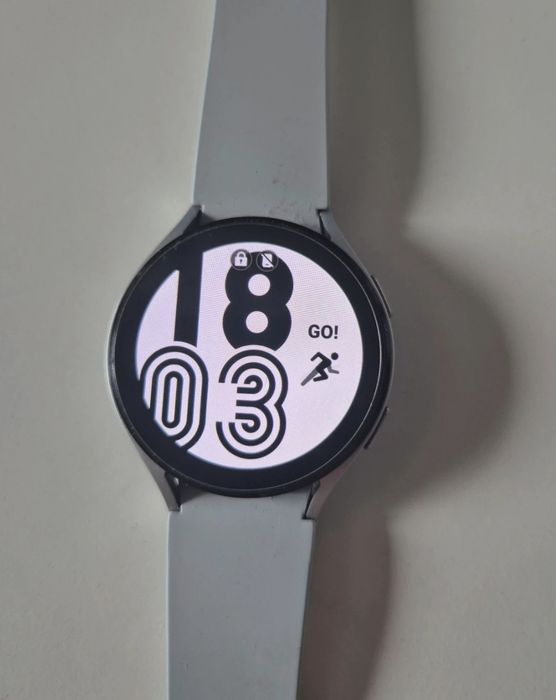 Samsung Galaxy Watch4, 44mm, LTE, Silver