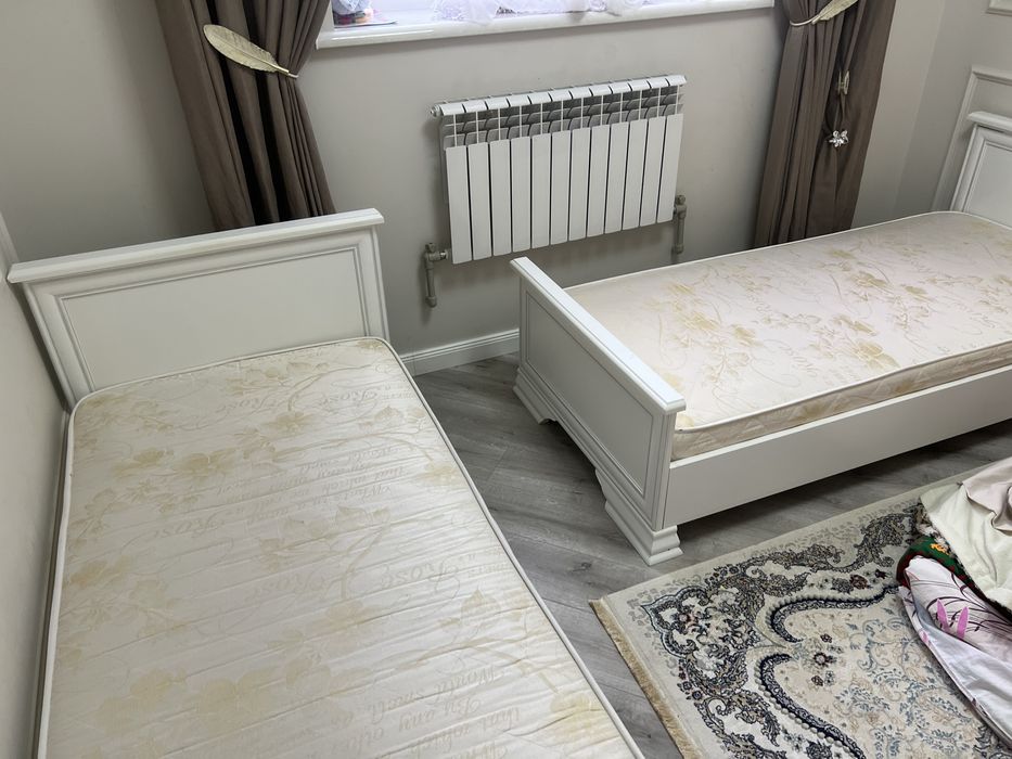 Кровати, в хорошем состоянии