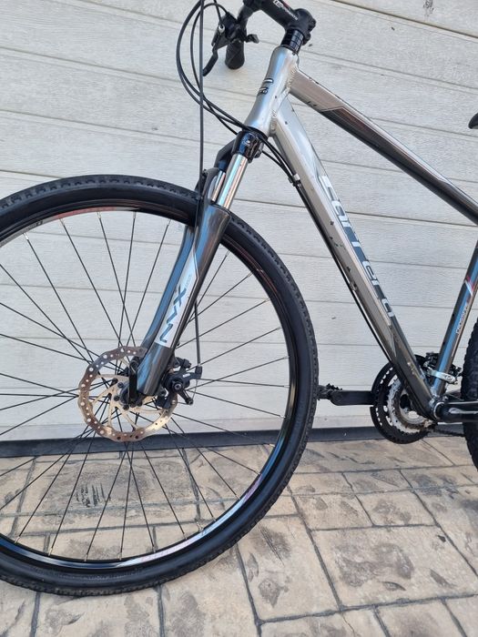 Mountain Bike Carrera 28" inch , frane pe disc