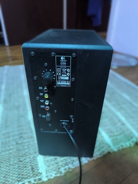 Субуфер Logitech
