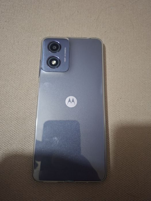 Моторола g 04 чисто нов