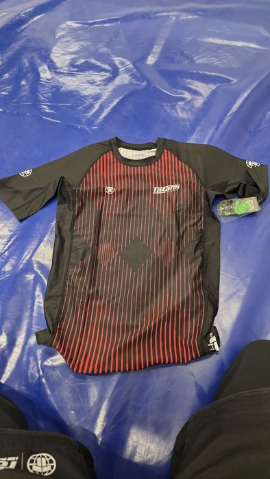 Рашгард и шорти за граплинг TATAMI