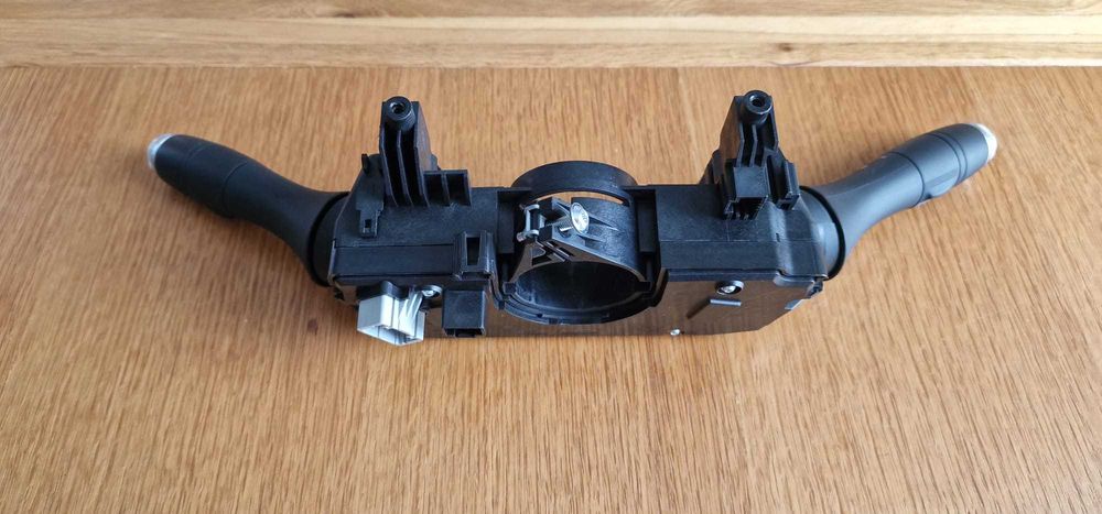 Bloc lumini semnalizare stergatoare maneta bloc de lumini comenzi volan Renault Clio 5 Captur 2 Zoe Facelift 255670428R