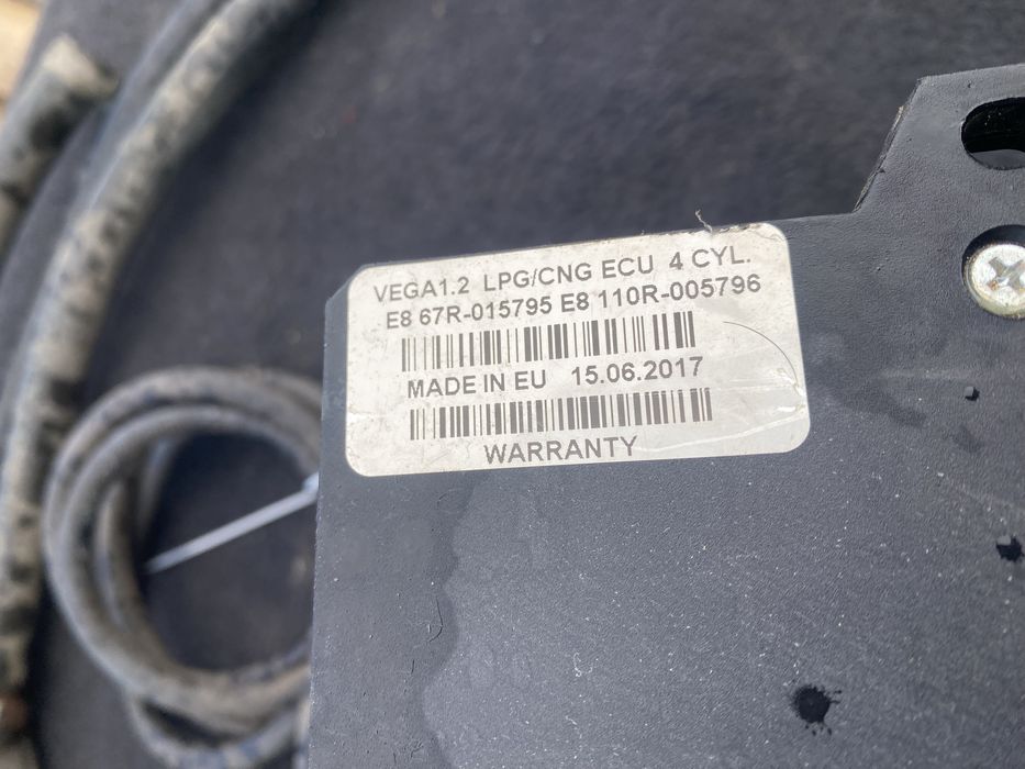 Vega газов инжекцион за 4 цилиндров двигател